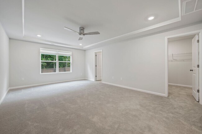 Building Photo - 205 Millennium Dr