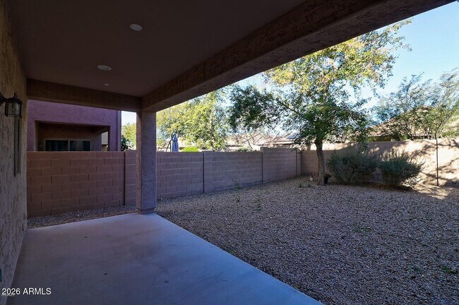 Building Photo - 2530 W Cordia Ln