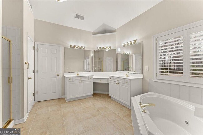 Building Photo - 4610 Planters Hill Dr