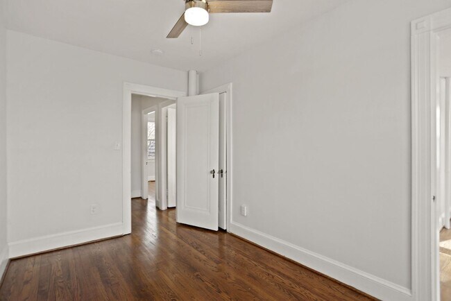 Building Photo - Stunning 3BR/2.5BA Home in Brookland – Available Now!