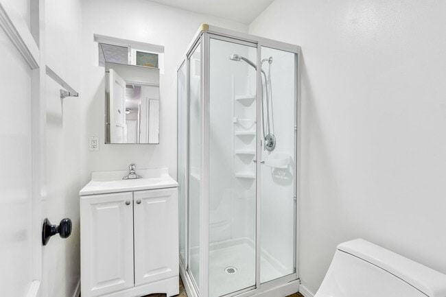 Building Photo - 4749 Choctaw Dr