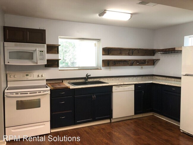 Building Photo - 3 br, 2 bath House - 330 Battle Avenue