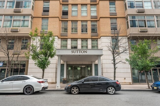 Building Photo - 10 Regent St