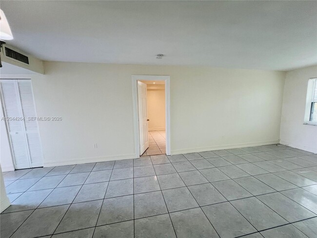 Building Photo - 2050 NW 89th Ave