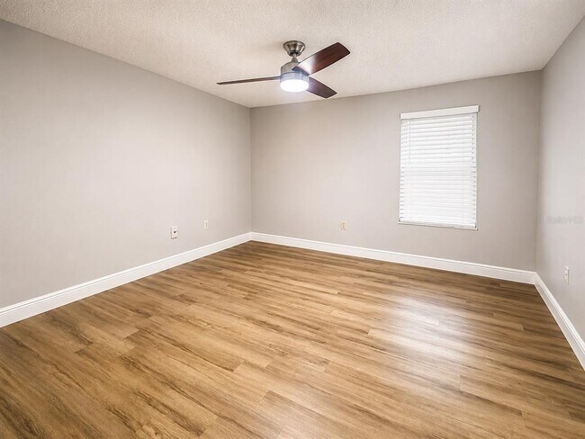 Building Photo - 956 Salt Pond Pl