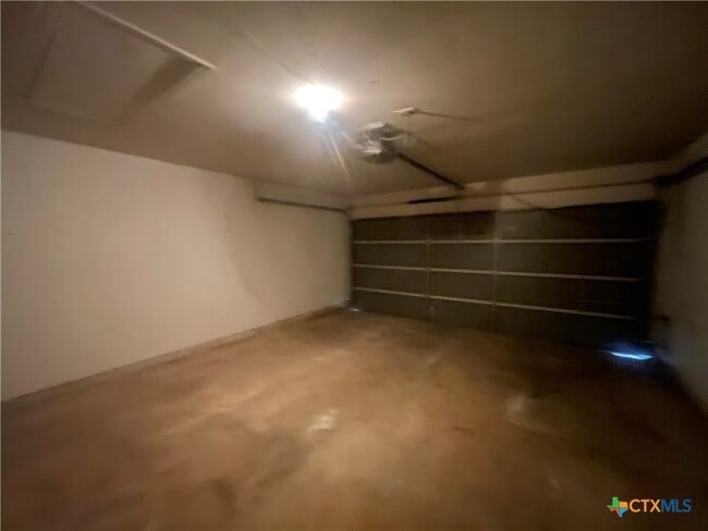 Building Photo - 503 Arabian Dr