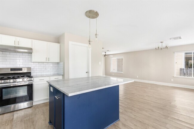 Building Photo - 19106 Spruce Bough Ln