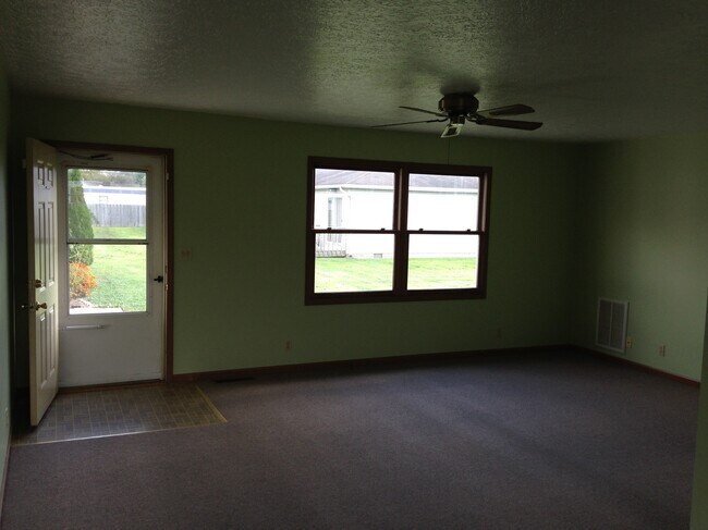 Building Photo - 22 South St