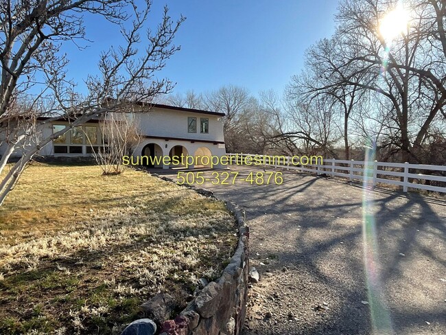 Primary Photo - 3 Bedrooms, 3 Bathroom, 2 Story Home with ...