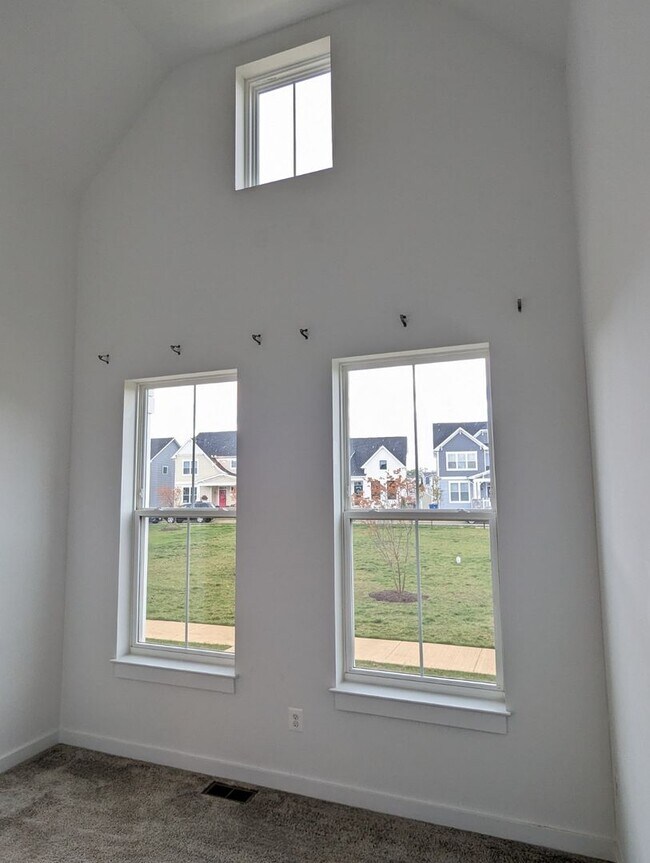 Building Photo - 1207 Marsalis Pl