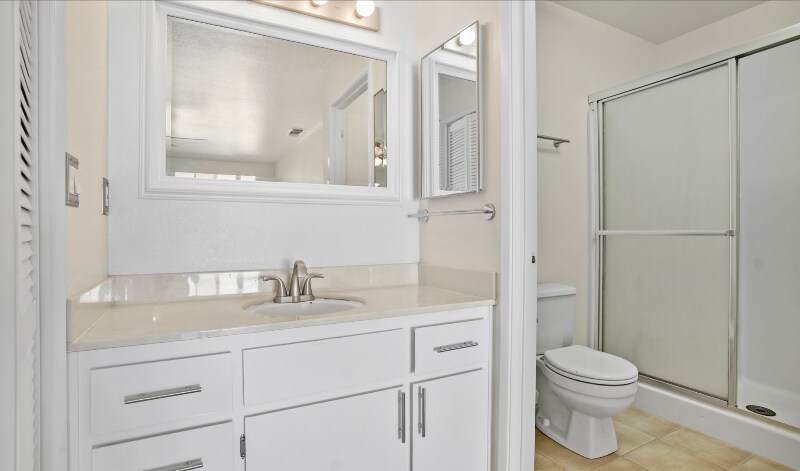 Building Photo - 2032 Cadzand Ct
