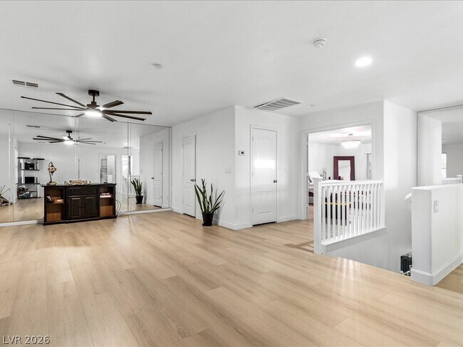 Building Photo - 7615 Paso Robles Ave