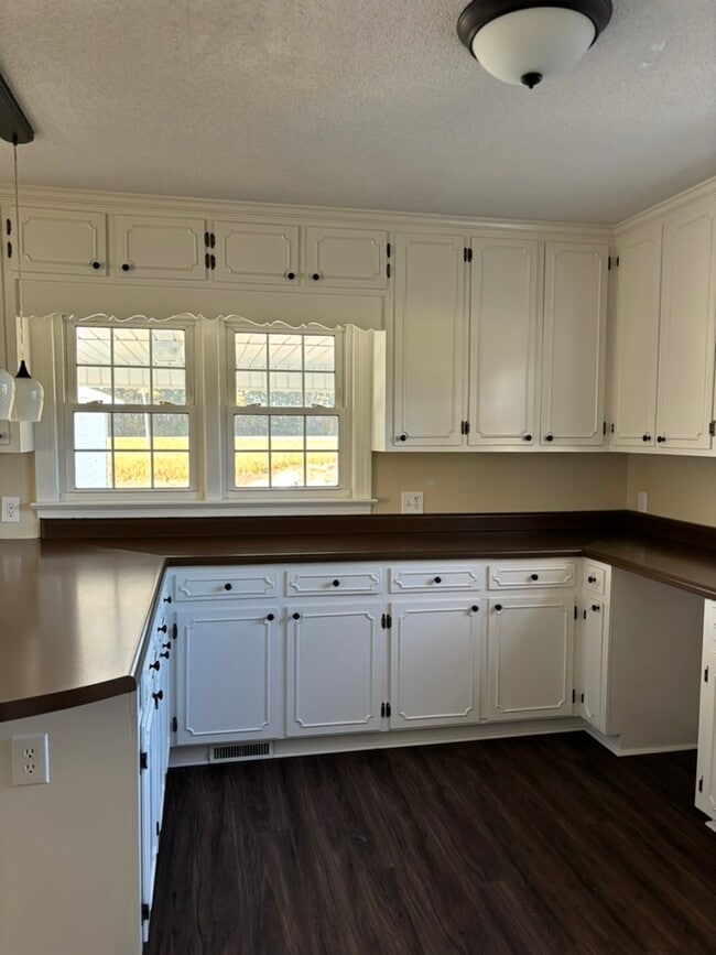 Building Photo - 2314 Hannah Creek Rd