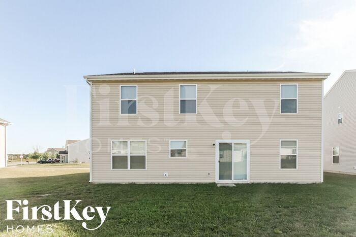 Building Photo - 7910 Fox Glen Dr