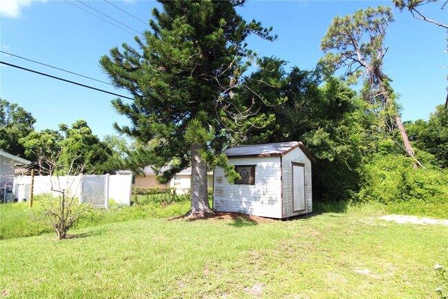 Building Photo - 416 Briarwood Rd
