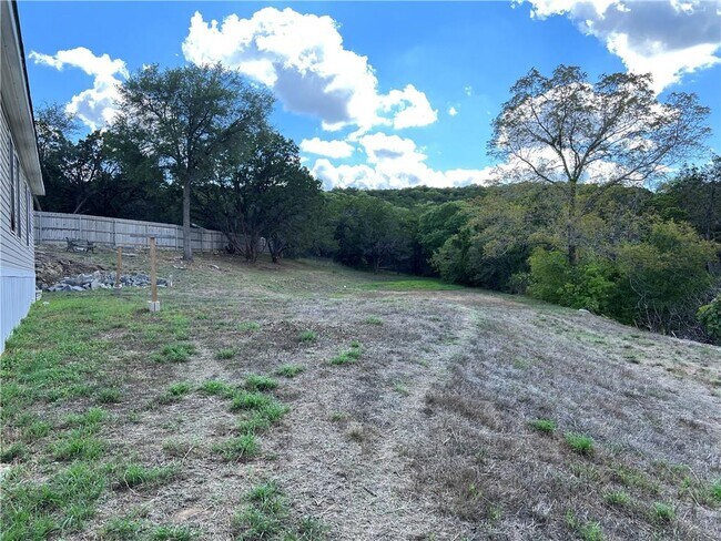 Building Photo - 10808 Quail Valley Dr