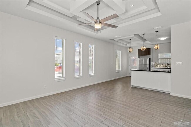 Building Photo - 13 N Alexandrite Ave