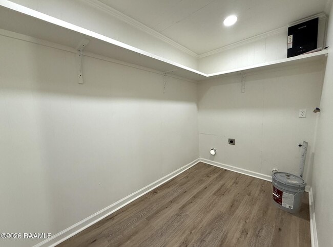 Building Photo - 801 Cleveland St