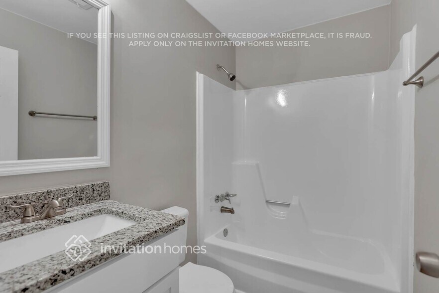 Building Photo - 2182 Chestnut Log Loop