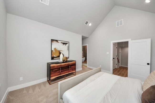 Building Photo - 5809 Francis Oak Ln