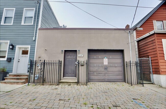 Building Photo - 115 Sherman Ave