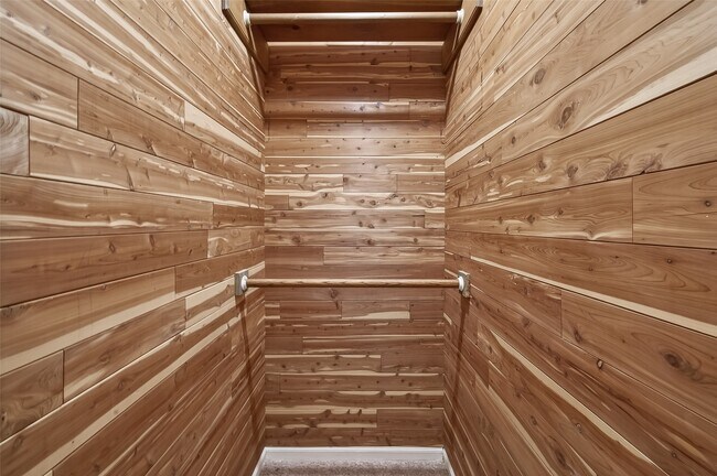 Building Photo - 10738 Briar Forest Dr