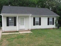 Building Photo - 2324 Pine Knoll Terrace