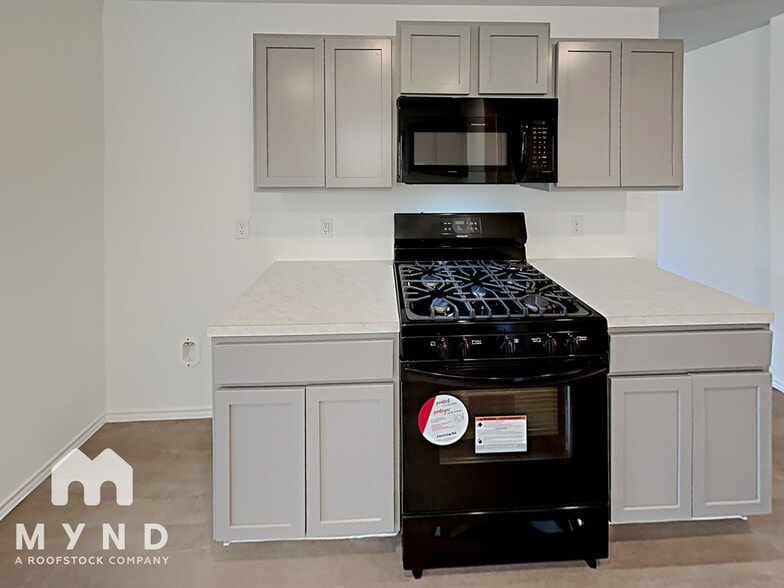 Building Photo - 5233 Elrington Vly Ln