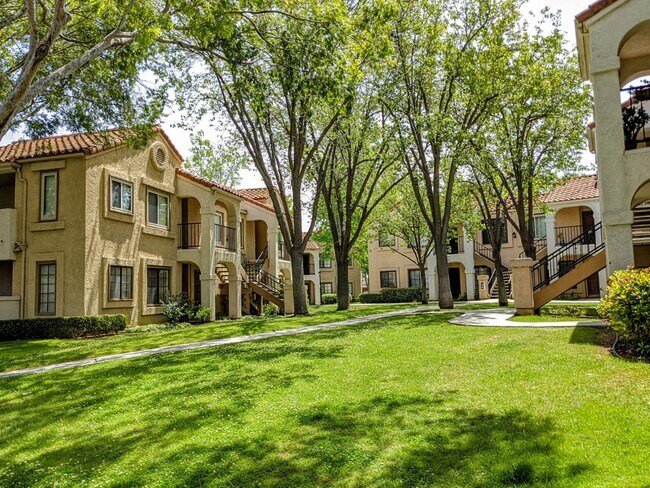 Building Photo - 10628 Dabney Dr