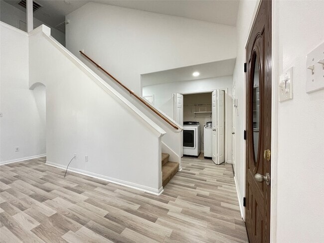 Building Photo - 2522 Shearwater Bend Dr