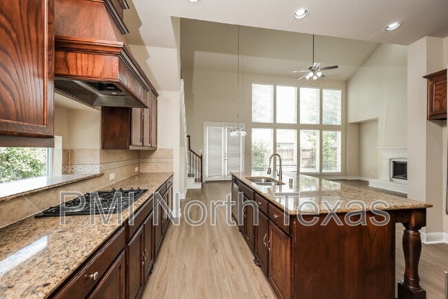 Building Photo - 9716 Lance Dr