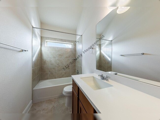 Building Photo - 320 Coral Gate Trail