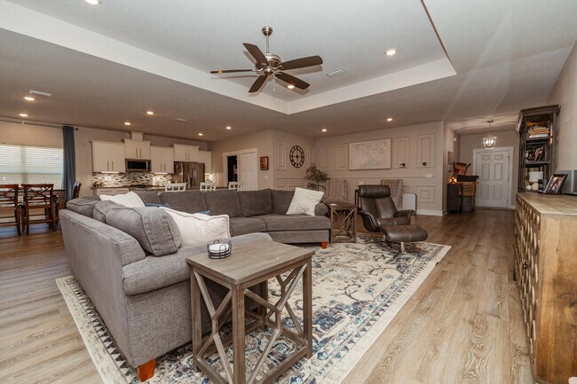 Building Photo - 1106 Shoal River Dr