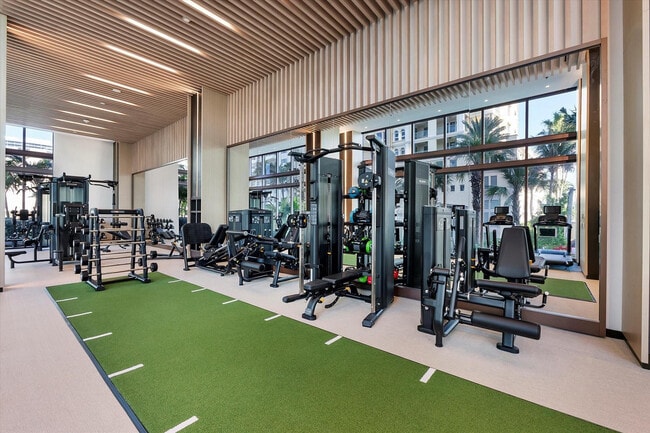 Building Photo - 151 N Seabreeze Blvd