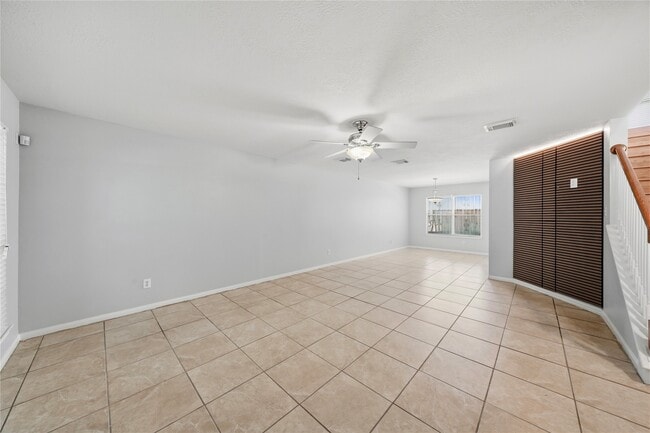 Building Photo - 7027 Waveland Dr