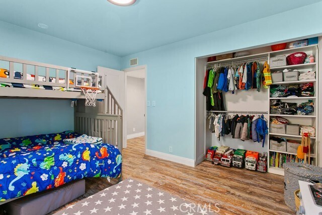 Building Photo - 24585 Overlake