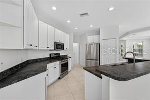 Building Photo - 209 Sela Cove Cir