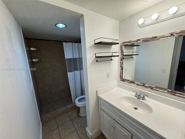 Building Photo - 7841 Dunham Blvd