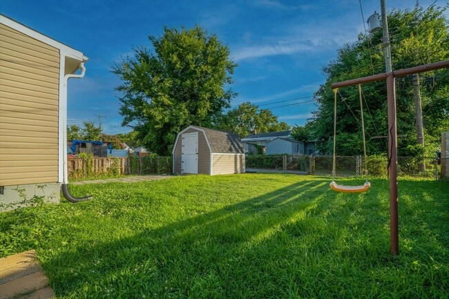 Building Photo - Cozy 2 Bedroom, 1 Bathroom Home in Manches...