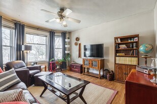 Building Photo - 1724 S 63rd St