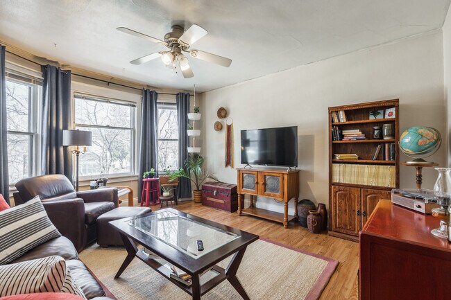 Living - 1724 S 63rd St