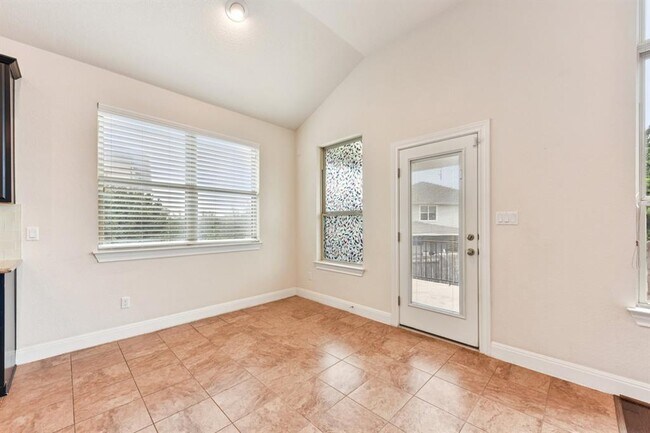 Building Photo - 5708 Viejo Dr