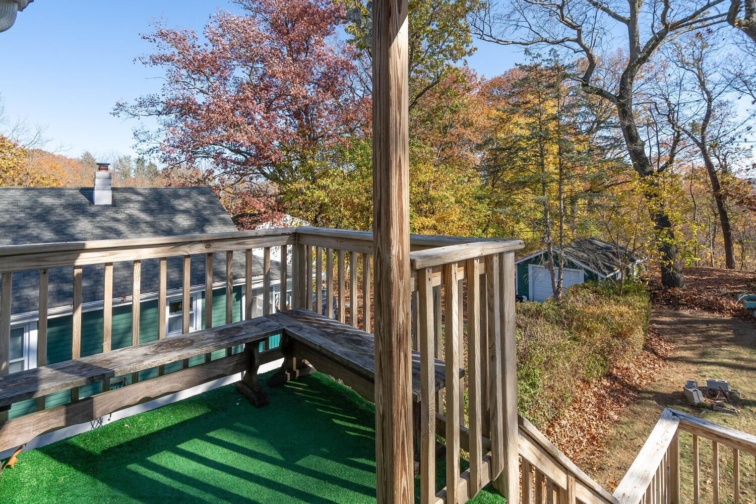 Private deck with views - 317 Washburn Ave
