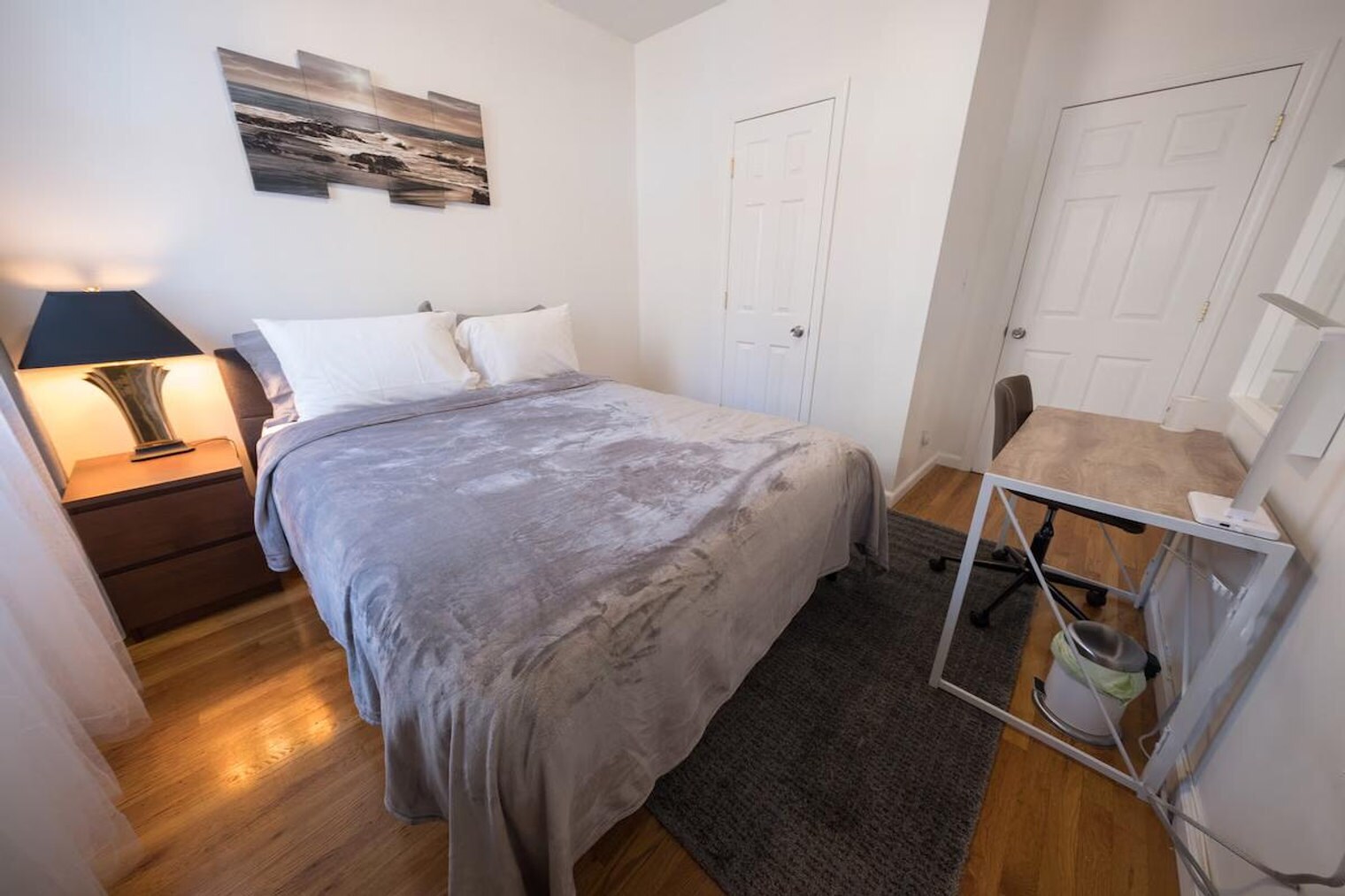 Building Photo - 301 E 104th St