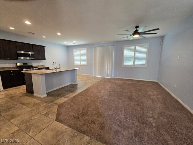 Building Photo - 9213 Black Diamond St