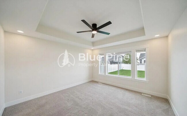 Building Photo - 184 Galena Smt