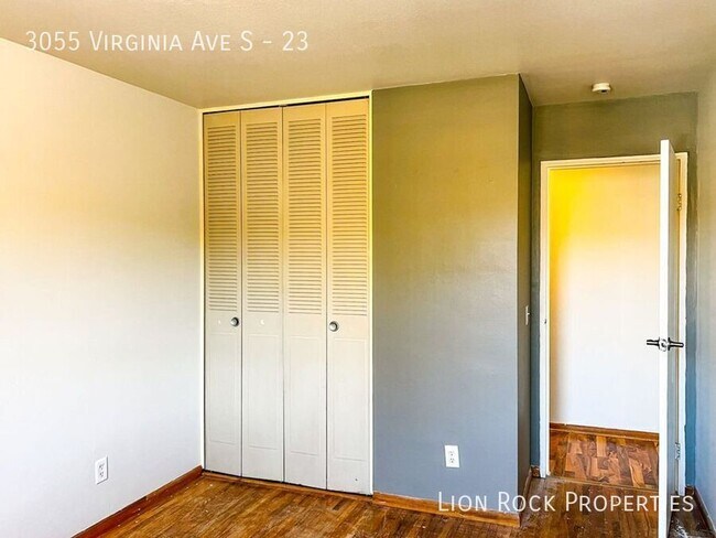Building Photo - 3055 Virginia Ave S