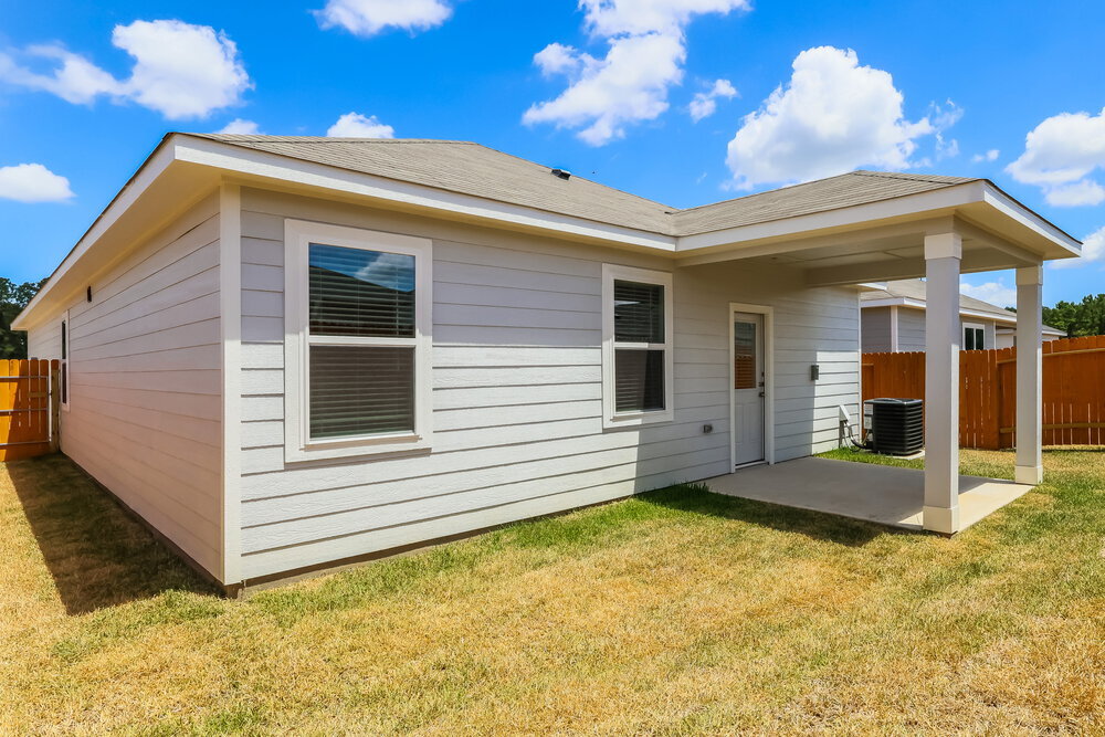 Building Photo - 15574 Caramel Spgs Dr
