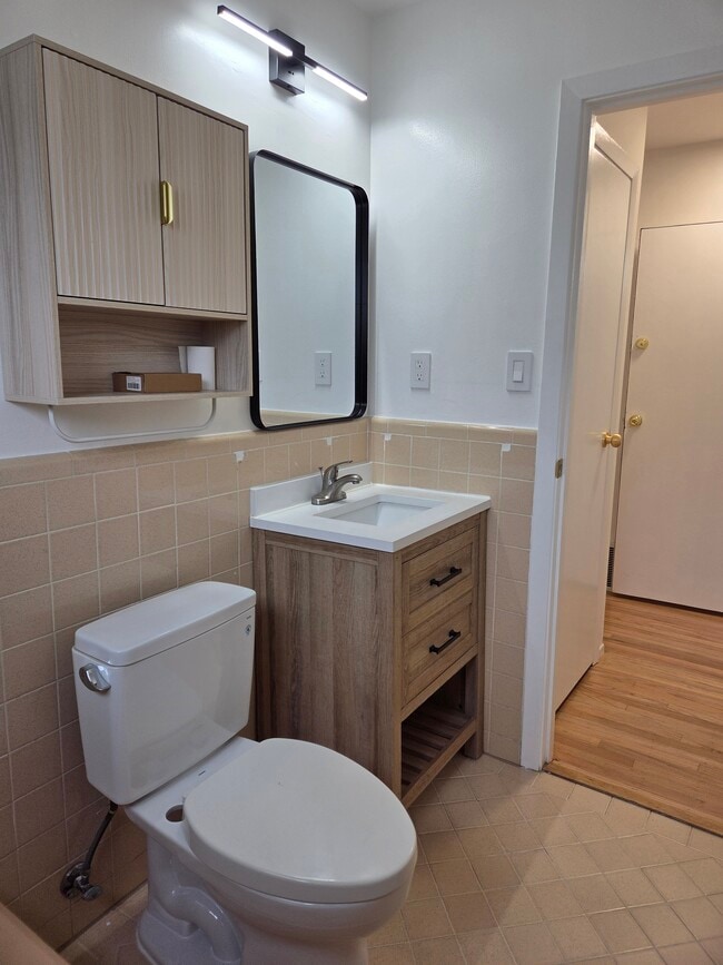 Building Photo - 44 Santa Elena Ave