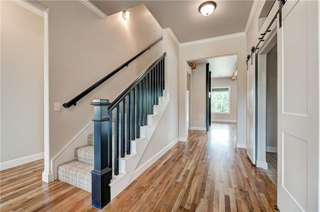 Building Photo - **Stunning 4 Bed, 4 Bath in Edmond Schools